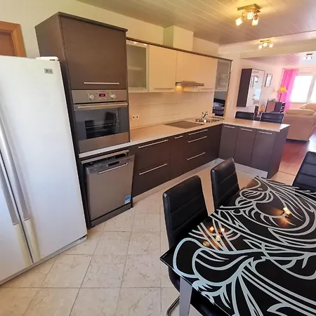 70m Vom Entfernt- Mit Ac Und Wifi By Interhome 아파트 *