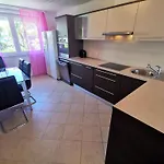70m Vom Entfernt- Mit Ac Und Wifi By Interhome ドラマリ